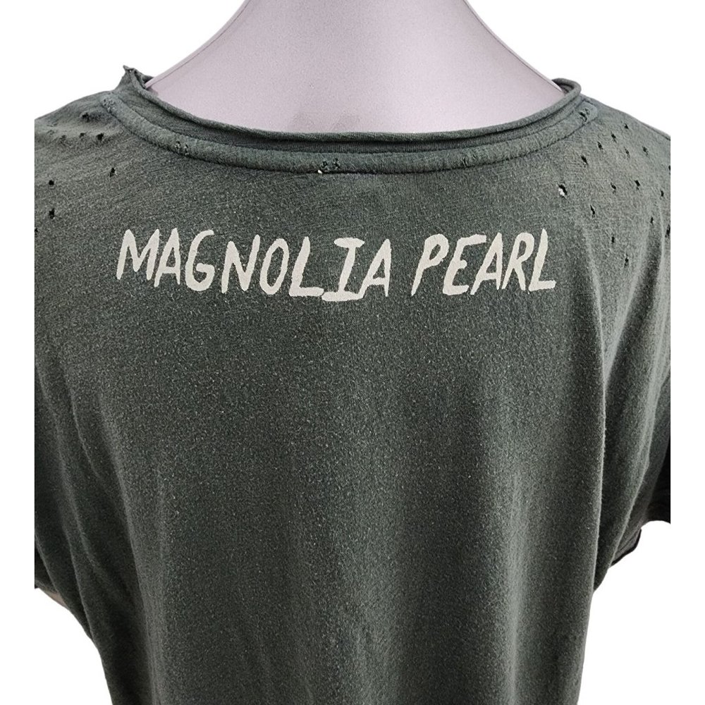 Magnolia Pearl Olive Green Short Sleeve Tee with Cream Moon Graphic - Picture 4 of 6